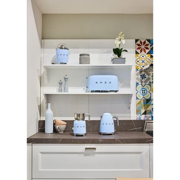 Bouilloire Bleu Azur 1,7 L 2400 W KLF03PBEU Smeg