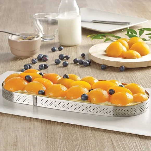 Cercle perforé oblong 30 x 11 cm De Buyer