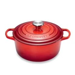 Cocotte fonte rond 24 cm cerise Le Creuset