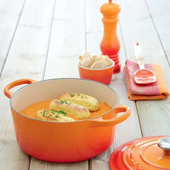 Cocotte fonte rond 20 cm volcanique Le Creuset