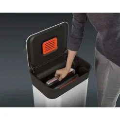 Compacteur à déchets Titan 30 L Joseph Joseph