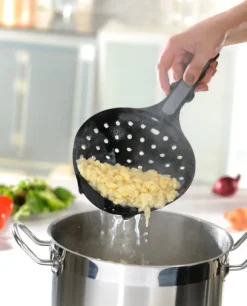 Cuillère à spaetzle Gefu