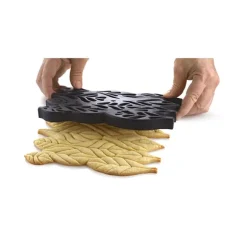 Emporte-pièce Voila cookie - Feuilles 24 x 15 cm Silikomart