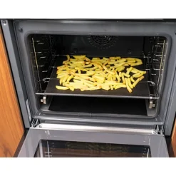 Grille de cuisson extensible avec feuille perforée anti-adhérente 41 à 49 cm NoStik