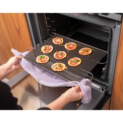 Grille de cuisson extensible avec feuille perforée anti-adhérente 41 à 49 cm NoStik