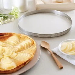 Lot 3 cercles à tarte perforés en inox rond 20 - 24 - 28 cm Mathon