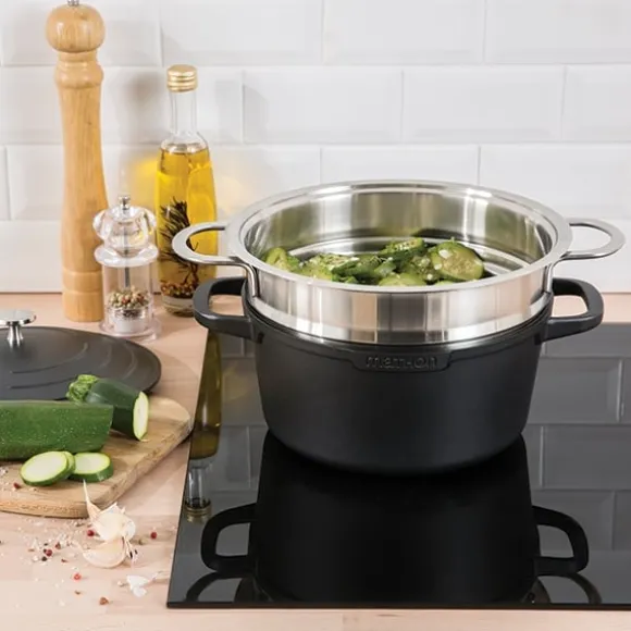 Lot cocotte légère ronde fonte aluminium 24 cm 4,5 L et panier vapeur multidiamètre Mathon