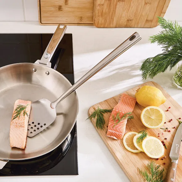 Lot de 4 ustensiles avec louche, cuillère, spatule, écumoire et d’un fouet magique à spirale 30 cm en inox Mathon
