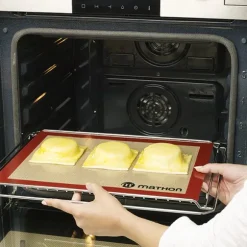 Lot Entonnoir à piston pro en inox et tapis de cuisson Mathon