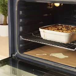 Lot 2 grilles de cuisson anti-adhérentes et feuille de protection pour four Mathon