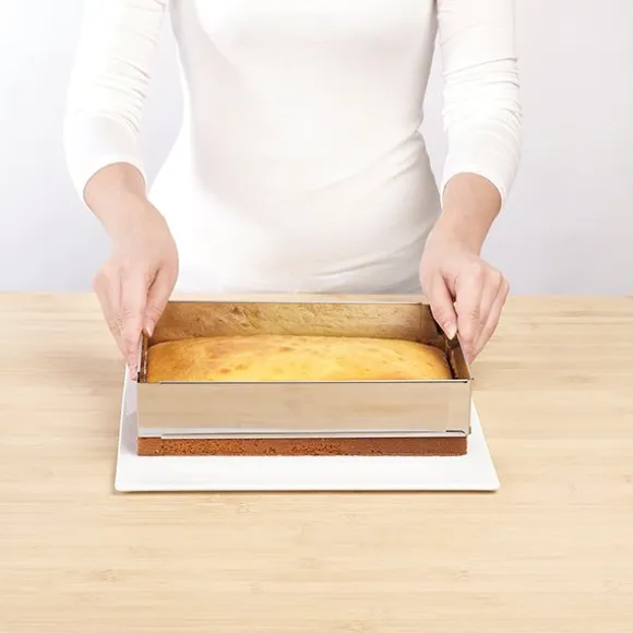 Lot rectangle à gâteau extensible et spatule à gâteaux Mathon