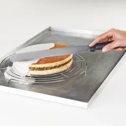 Lot tapis plaque de cuisson 39,7 x 29,5 cm et spatule à gâteau lame plate 26 cm Mathon