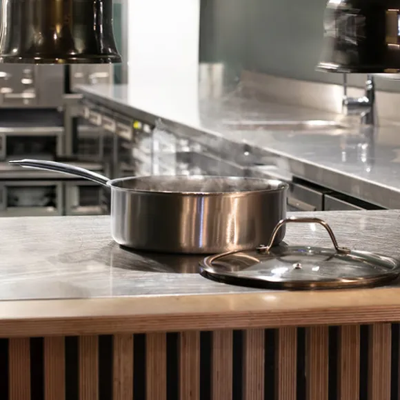 Lot wok 28 cm et sauteuse 24 cm tout inox Triply Menastyl