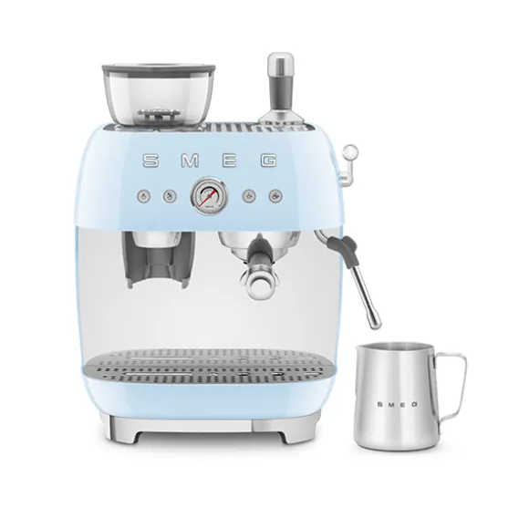 Machine à café expresso 2,4 L 1650W EGF03PBEU Smeg