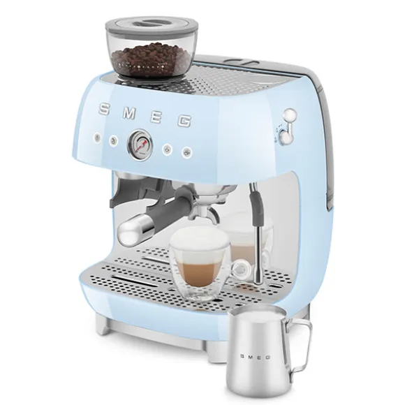 Machine à café expresso 2,4 L 1650W EGF03PBEU Smeg