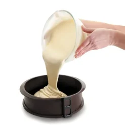 Moule rond 25 cm en silicone avec fond amovible Lacor