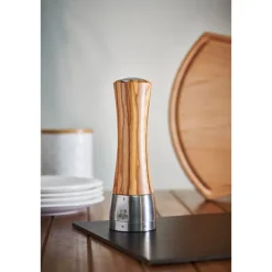 Moulin à sel Madras 21 cm en inox et bois d'olivier Peugeot