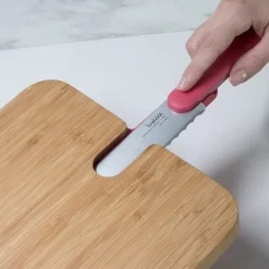 Planche à découper avec couteau à pain intégré Trebonn