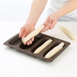 Plaque perforée 4 baguettes en silicone Lékué