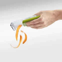 Éplucheur collecteur déchets PeelStore Joseph Joseph