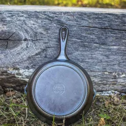 Poêle en fonte naturelle de 20 cm Lodge
