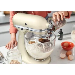 Robot artisan crème 5KSM175PS avec accessoires supplémentaires Kitchenaid