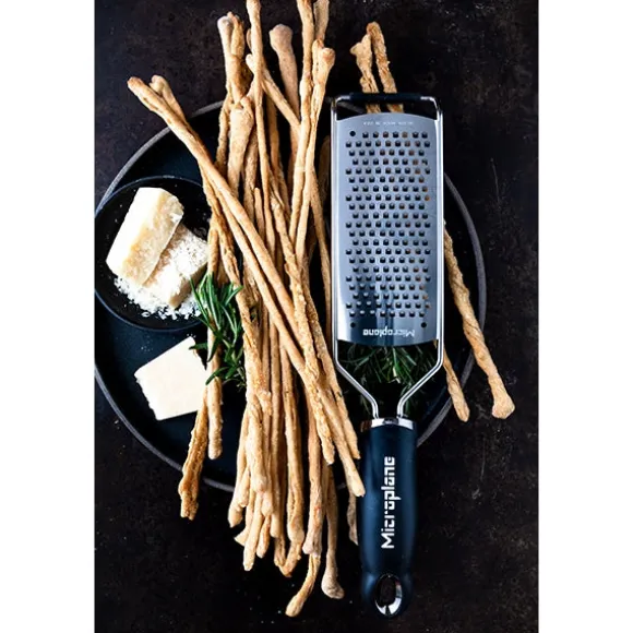 Râpe à fromage à gros grains Gourmet noire Microplane