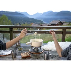 Service à fondue tradition crème 2,6 L 6 personnes Livoo