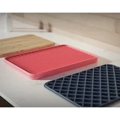 Set de 3 planches à découper, égouttoir et dessous de table Trilogy Trebonn