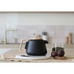 Théière Viggo en fonte et bois d'hévéa 1 L noir Ogo